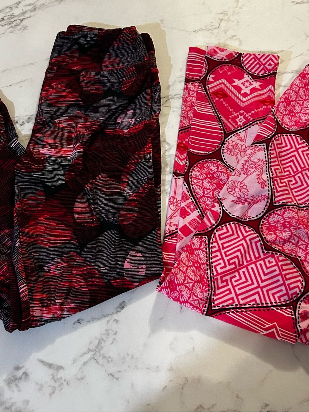 LuLaRoe Duo Tween Pink & Black Heart Print Leggings